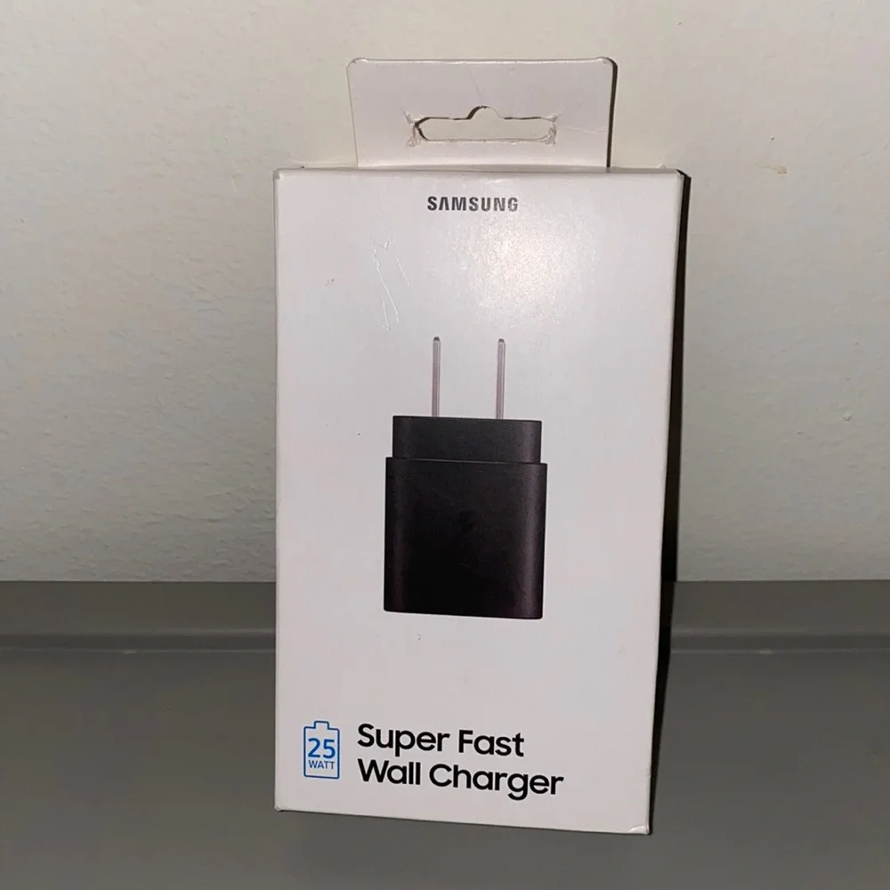Samsung Súper Fast Wall Charger only